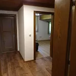 With 1 Bedroom Mittersill