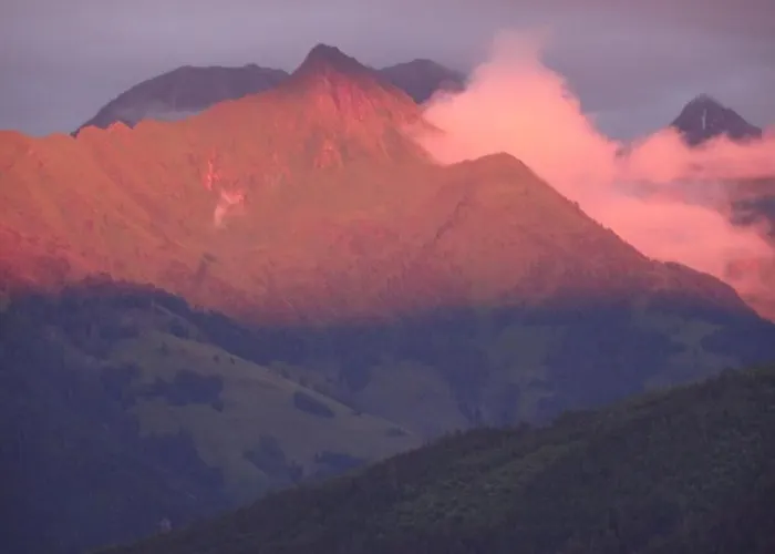 With 1 Bedroom * Mittersill